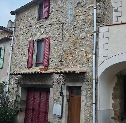 Maison De Village Dans Hameau Calme